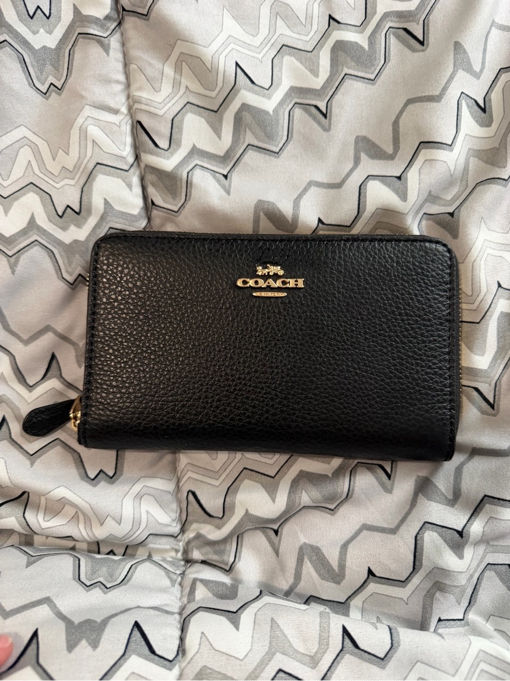 Coach Black Pebbled Leather Zip Card Wallet with Gold Logo